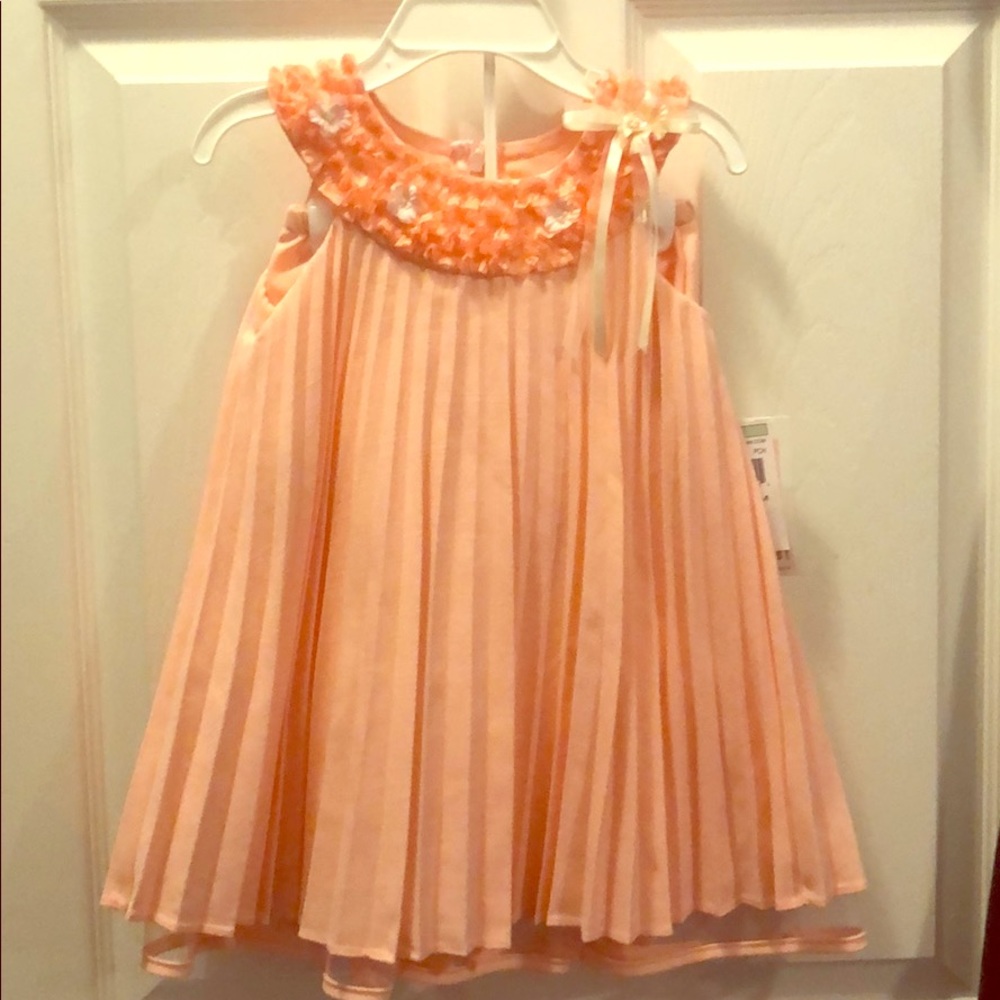 2-Piece Bonnie Baby outfit.